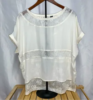 Women’s lace blouse size large cream color thumbnail 1