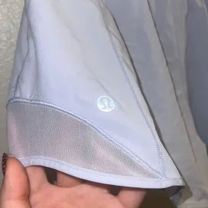 ✨Lululemon Hotty Hot Low-Rise Lined Short 4" Pastel Blue Sz 8✨ thumbnail 12