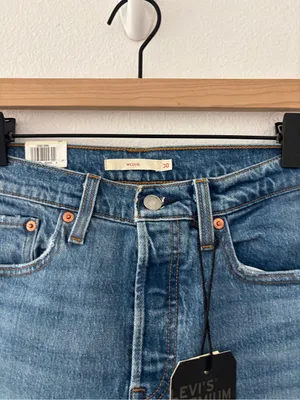 Levi’s wedgie jeans new nwt thumbnail 2
