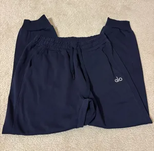 ALO Yoga Navy Accolade Joggers thumbnail 1