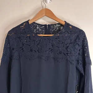 Lulu's Women’s Picture This Lace Round Neck Long Sleeve Blouse Navy size S thumbnail 3