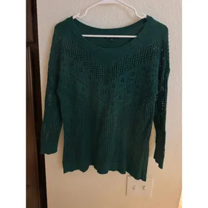 American Eagle Green‎ Open Knit Pointelle Sweater Womens Medium Y2K Forest Green thumbnail 2