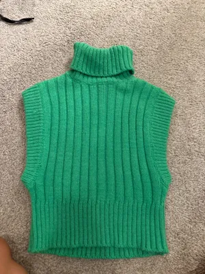 ZARA Turtleneck Sleeveless Sweater thumbnail 1