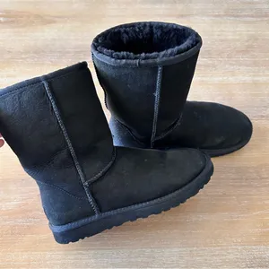 UGG Australia Black Classic Boots 7 thumbnail 9