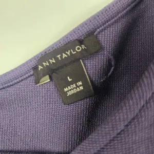 Ann Taylor -1687- 3/4 Bell Sleeve V-neck Purple Top Women's Large‎ thumbnail 3
