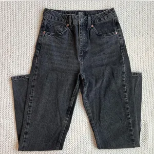 BDG High Rise Mom Jeans in Black thumbnail 1