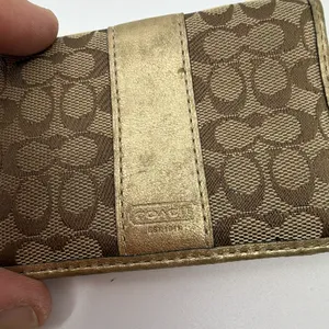 Coach Gold Signature C Canvas Card Case thumbnail 3