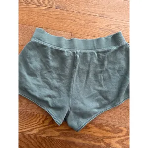 Aerie Women Sage Green French Terry Dolphin Shorts Zipper Pockets‎ Medium beach thumbnail 4