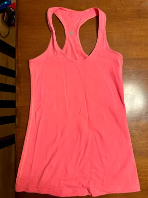 Lululemon Tank thumbnail 1