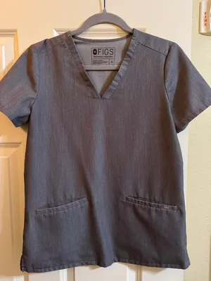 Figs Scrub Top thumbnail 1