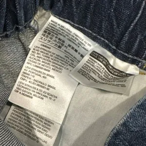 Levi's high-rise tapered paperbag jeans size 25 thumbnail 4