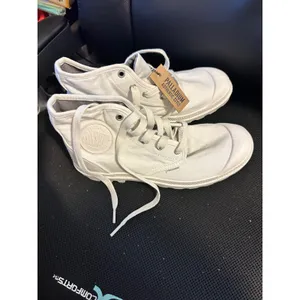 Palladium Pampa‎ Boots Womens White Canvas High Top Lace Up Casual Shoes NIB 9 thumbnail 4