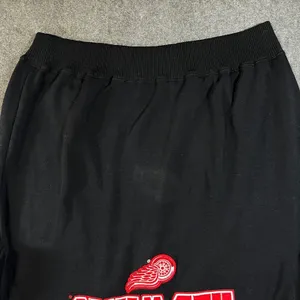 Lee Sport Detroit Red Wings Sweatshirt Black NHL Vintage Embroidered XL thumbnail 10