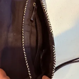 Banana Republic Clutch Black Herringbone Wool Blend Leather Trim Wristlet Bag‎ thumbnail 9