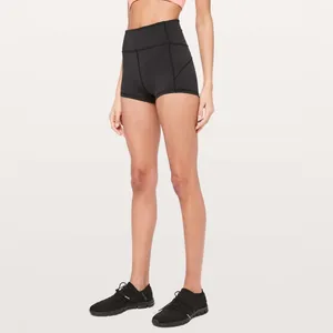 LULULEMON In Movement Short Everlux 2.5" in Black Sz. 10 thumbnail 3