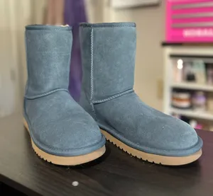 Boots thumbnail 1