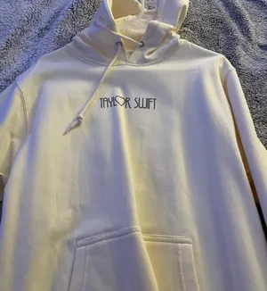 Taylor Swift Hoodie thumbnail 1