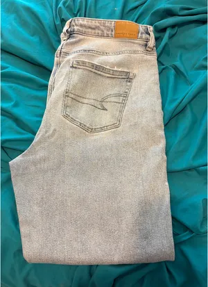 American Eagle Mom Jeans thumbnail 2