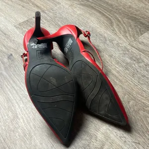 Christian Siriano Red Strappy Heels Size 9 thumbnail 9