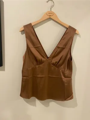 NWT - Petal & Pup Ivy Satin Tank Size Medium thumbnail 2