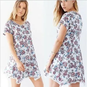 Urban Outfitters Silence + Noise White Floral Short Sleeve Swing Mini Dress thumbnail 2