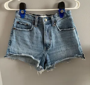 Abercrombie & Fitch Jean Shorts thumbnail 1