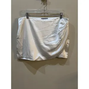 Retrofête Marilyn Tulip Miniskirt White Size XL White Faux Wrap Ruched Satin thumbnail 3