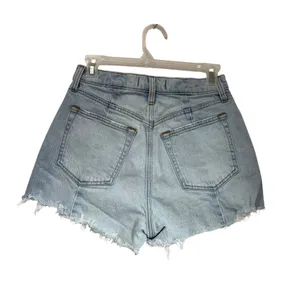 Abercrombie High Rise‎ Cutoff Shorts Size 26 Light Wash Distressed Denim thumbnail 2