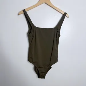 NWT Massimo Dutti One Piece‎ Swimsuit Straight Neckline Olive Green Size Small thumbnail 3