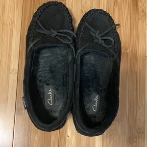 Clarks Leather Upper Moccasin Black Women’s Size 9 Medium Shoes Black Color thumbnail 2