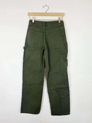 Aritzia TNA dark green wide leg baggy cargo pants thumbnail 5