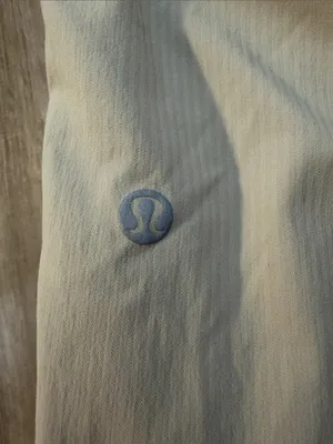 Lululemon 4 Dance Studio Lined Mid Rise Cropped Casual Women’s Lightweight Pant thumbnail 3