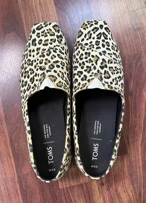 TOMS leopard print loafers  thumbnail 1