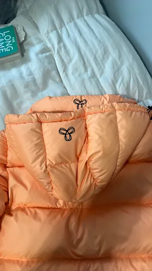 Aritzia TNA Super Puff Jacket thumbnail 9