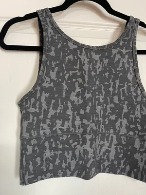 Lululemon tank (6) thumbnail 4