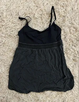 Lululemon Athletica Black Camisole Top size 4 thumbnail 1