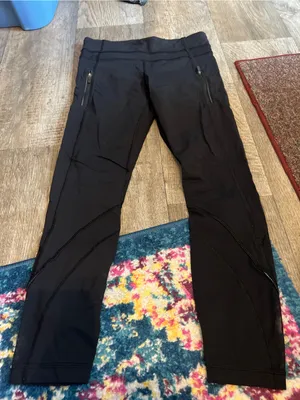 Lululemon black ankle mesh leggings size 6 thumbnail 8