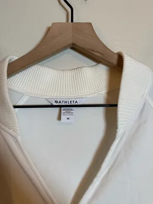 Athleta eastbound Sweatshirt‎ thumbnail 3