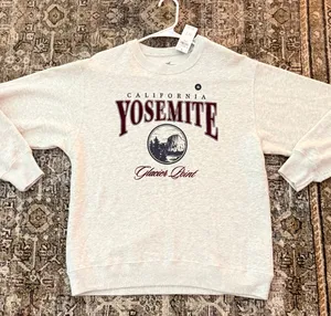 Hollister crew neck graphic thumbnail 1