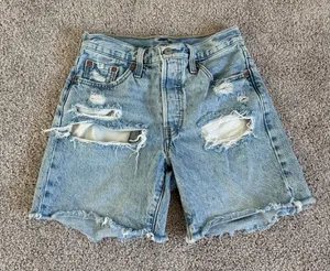 Levi’s shorts  thumbnail 1
