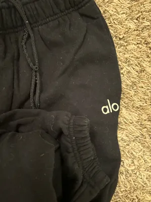 Alo Black Yoga Sweatpants thumbnail 7