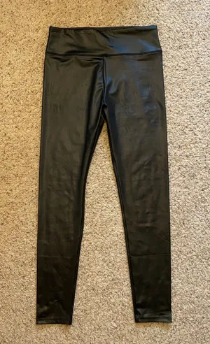 Wild Fable ‼️ High Waisted Faux Leather Leggings‼️ thumbnail 5