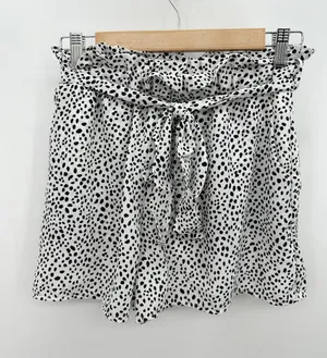 Altar'd State Womens Paperbag‎ Shorts Size M Polka Dot Belted High Waisted thumbnail 1