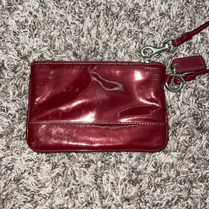 small coach wristlet thumbnail 2