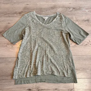 Christopher & Banks Sage Green‎ Paisley Foil V-Neck Top Large Short Sleeve Tunic thumbnail 1