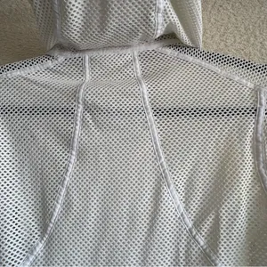 Lululemon Women’s Mesh On Mesh White Lightweight‎ Jacket Size Small/4 thumbnail 11
