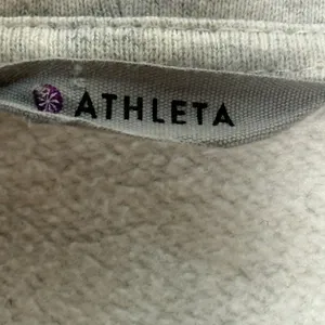Athleta Womens Gray Cowl Neck Pullover Sweatshirt‎ Thumbholes Size S 8537 thumbnail 5
