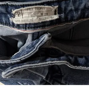 Free People Straight High Rise Tapered Cropped Denim Blue Jeans Size 29 thumbnail 4
