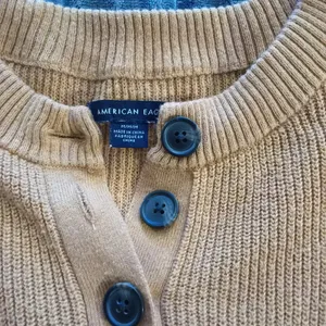 American Eagle Henley Style Sweater M thumbnail 3