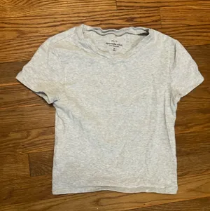 Abercrombie Baby Tee thumbnail 1